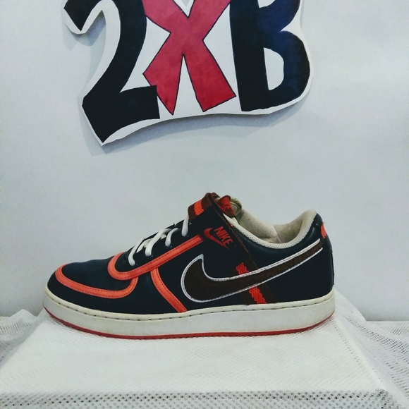 Nike men's 07 Vandal Supreme Low Lows size 10.5 - Picture 1 of 5